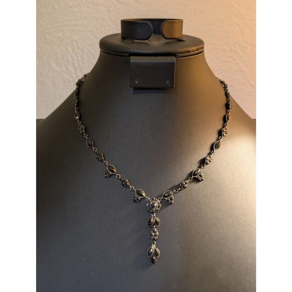 Black Crystal Gun Metal Y Drop Necklace - Picture 5 of 5
